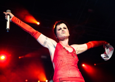 ჯგუფ Cranberries-ის სოლისტი დოლორეს ორიერდენი გარდაიცვალა