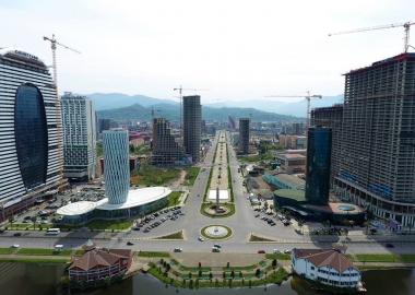 რა ვუყოთ ბათუმს? - კომენტარები ახალ ურბანულ ლანდშაფტზე