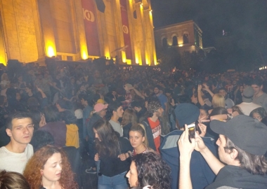 ვიდეორეპორტაჟი რუსთაველიდან - კარვების გაშლამდე