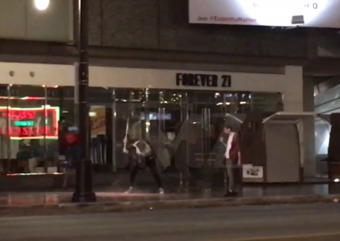 გავრცელდა ჰოლივუდში „ტრამპის ვარსკვლავის“ განადგურების ვიდეო