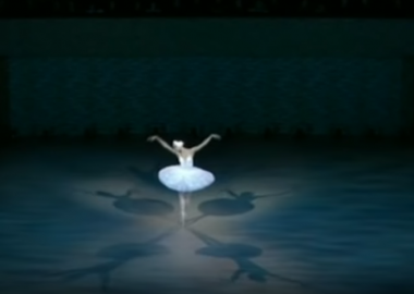 დღის ვიდეო: ქართველი ბალერინა ელენე გლურჯიძე კარლ ლაგერფელდისთვის