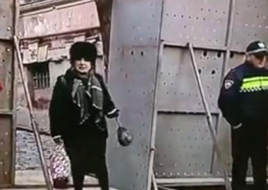 დეიდა "თბილისის კედლის" მეორე მხრიდან - დღის ვიდეო და Coub-ები