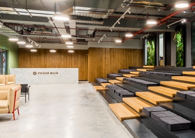 “პაშა ბანკის” ახალი სათავო ოფისი "აქსის თაუერსში"