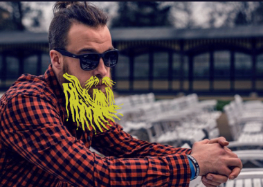 ჰიპსტერს ეგონა, რომ ჟურნალმა ჰიპსტერების მსგავსების შესახებ დაბეჭდილ სტატიაში  მისი ფოტო გამოიყენა