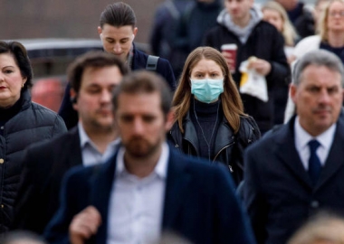 ბრიტანეთის მოსახლეობის ნახევარი შესაძლოა უკვე ატარებდეს ვირუსს: ოქსფორდის კვლევა