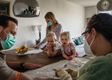 ანტისხეულების ფართომასშტაბიანი ტესტირებით გერმანია ქვეყნის გახსნისკენ მიიწევს: The New York Times