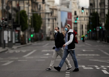 ესპანეთი მოსახლეობისთვის ყოველთვიურ შემოსავალს აწესებს