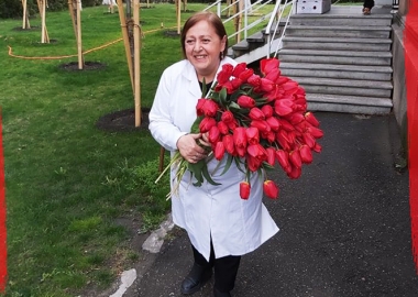 დღის ფოტო: ტიტები ექიმებს