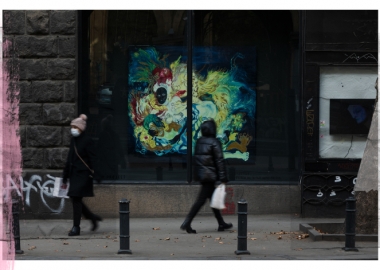 Window Project წარმოგიდგენთ ფრანგი არტისტის, ლუსილ ლიტოტის ნამუშევარს რუსთაველის 37-ში