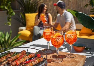 აპეროლ სპრიცი – ცხოვრება ფორთოხლისფერი სათვალეებით