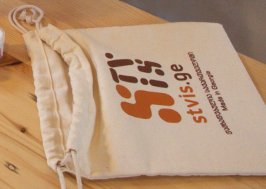 „სოციალური საწარმო ბუს“ პროექტი „სთვის“ - მრავალფუნქციური სათამაშოები და საოჯახო აქსესუარები