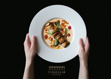 თბილისის სავიზიტო ბარათი - რესტორანი ფუნიკულიორი ბრუნდება!