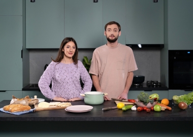 სამზადისი - ერთი ყუთი თავგადასავალია თქვენს კართან