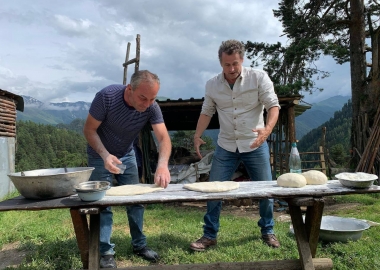 ამერიკული სათავგადასავლო კულინარიული შოუ “From Scratch” საქართველოს ეწვია.